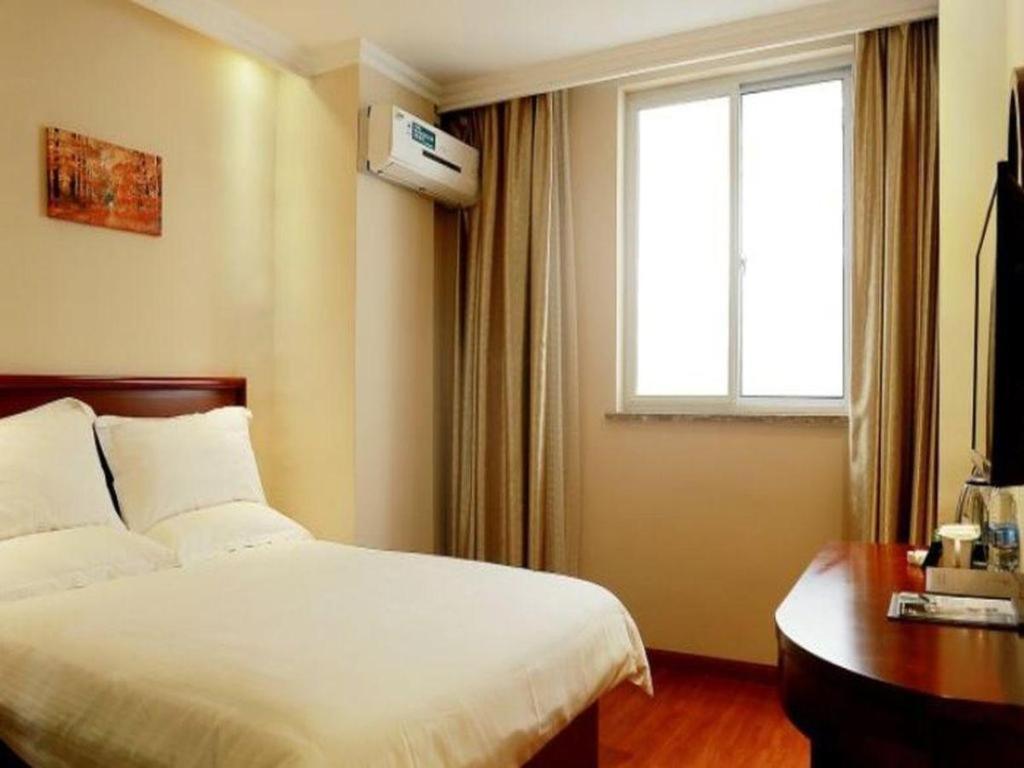 Greentree Inn Suzhou Wujiang Zhenze Town Zhennan Road Express Hotel Bagian luar foto