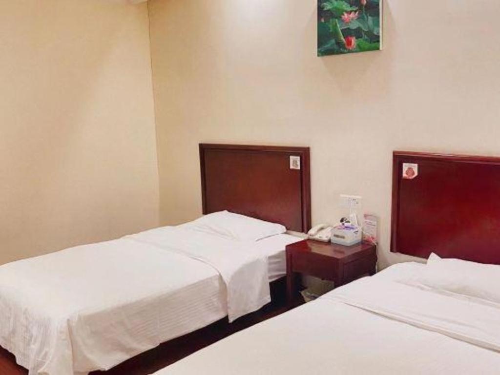 Greentree Inn Suzhou Wujiang Zhenze Town Zhennan Road Express Hotel Bagian luar foto