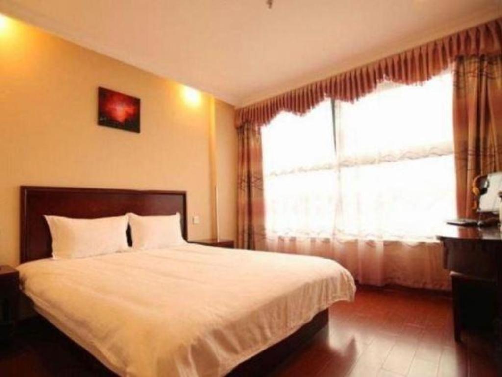 Greentree Inn Suzhou Wujiang Zhenze Town Zhennan Road Express Hotel Bagian luar foto
