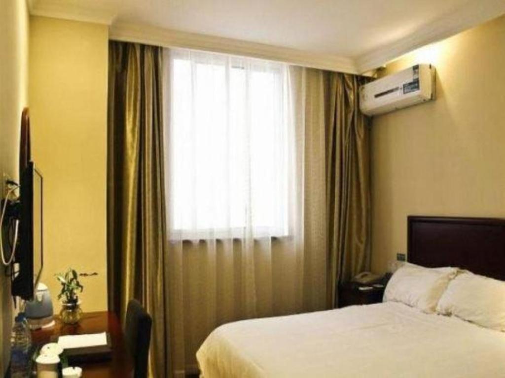 Greentree Inn Suzhou Wujiang Zhenze Town Zhennan Road Express Hotel Bagian luar foto