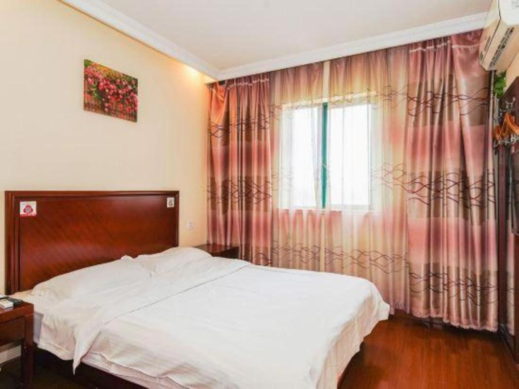 Greentree Inn Suzhou Wujiang Zhenze Town Zhennan Road Express Hotel Bagian luar foto