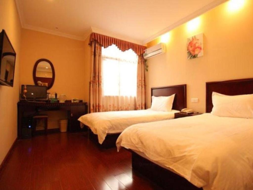 Greentree Inn Suzhou Wujiang Zhenze Town Zhennan Road Express Hotel Bagian luar foto