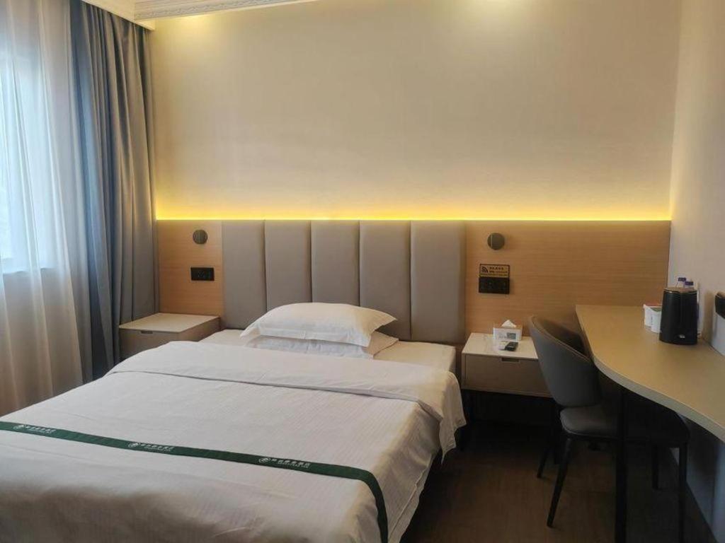 Greentree Inn Suzhou Wujiang Zhenze Town Zhennan Road Express Hotel Bagian luar foto
