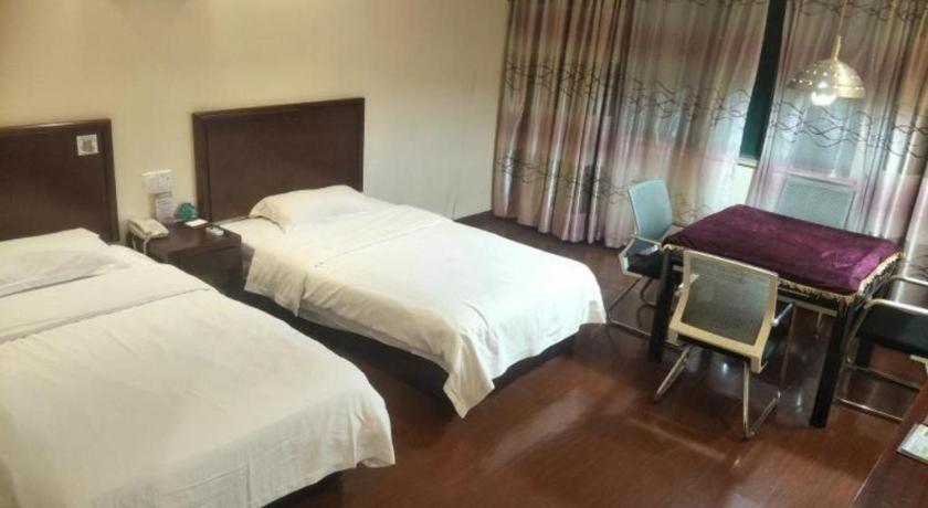 Greentree Inn Suzhou Wujiang Zhenze Town Zhennan Road Express Hotel Bagian luar foto