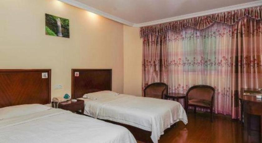 Greentree Inn Suzhou Wujiang Zhenze Town Zhennan Road Express Hotel Bagian luar foto